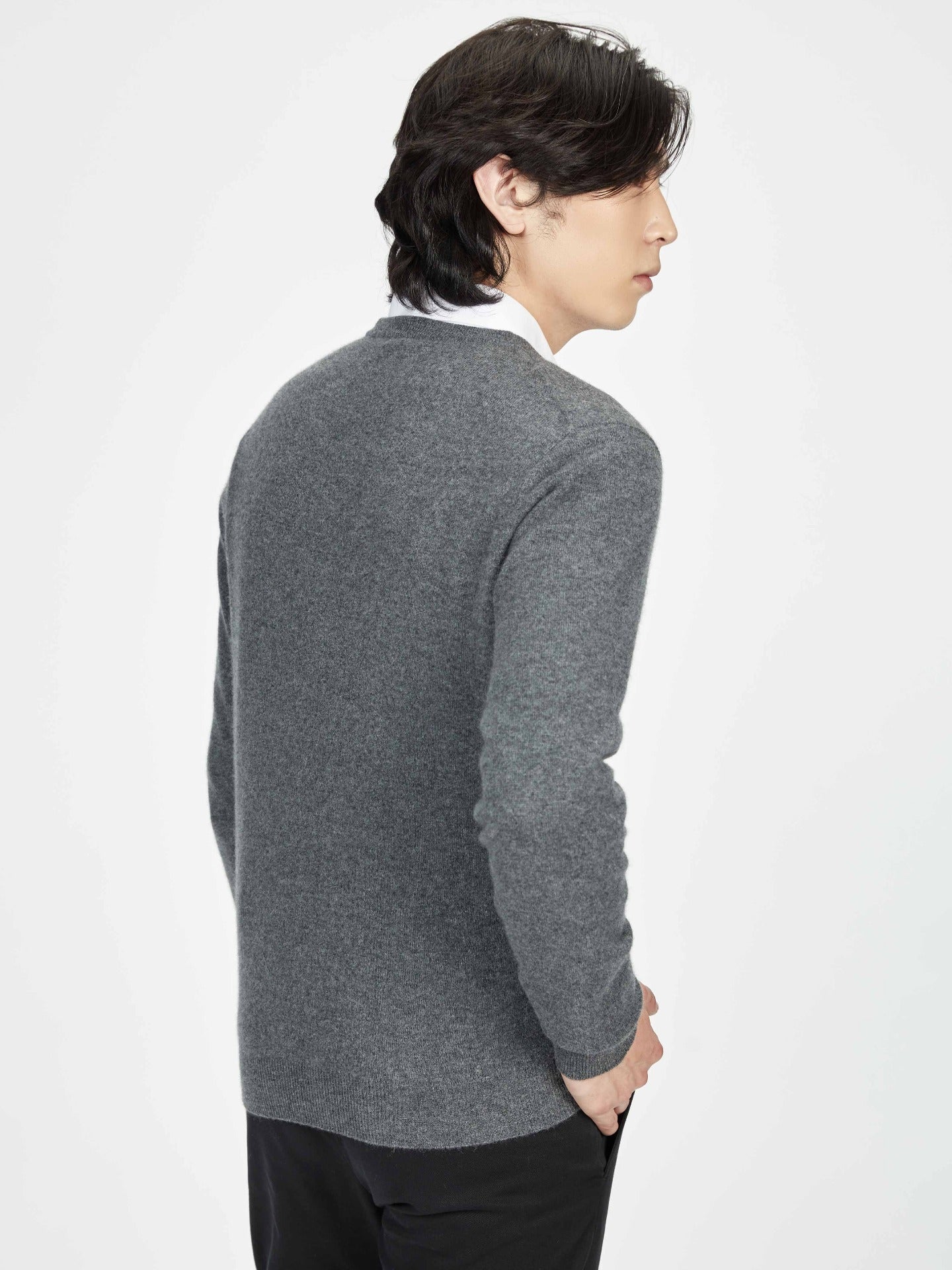 Cardigan a Col-V en cachemire pour  homme , couleur Gris - Gobi Cashmere