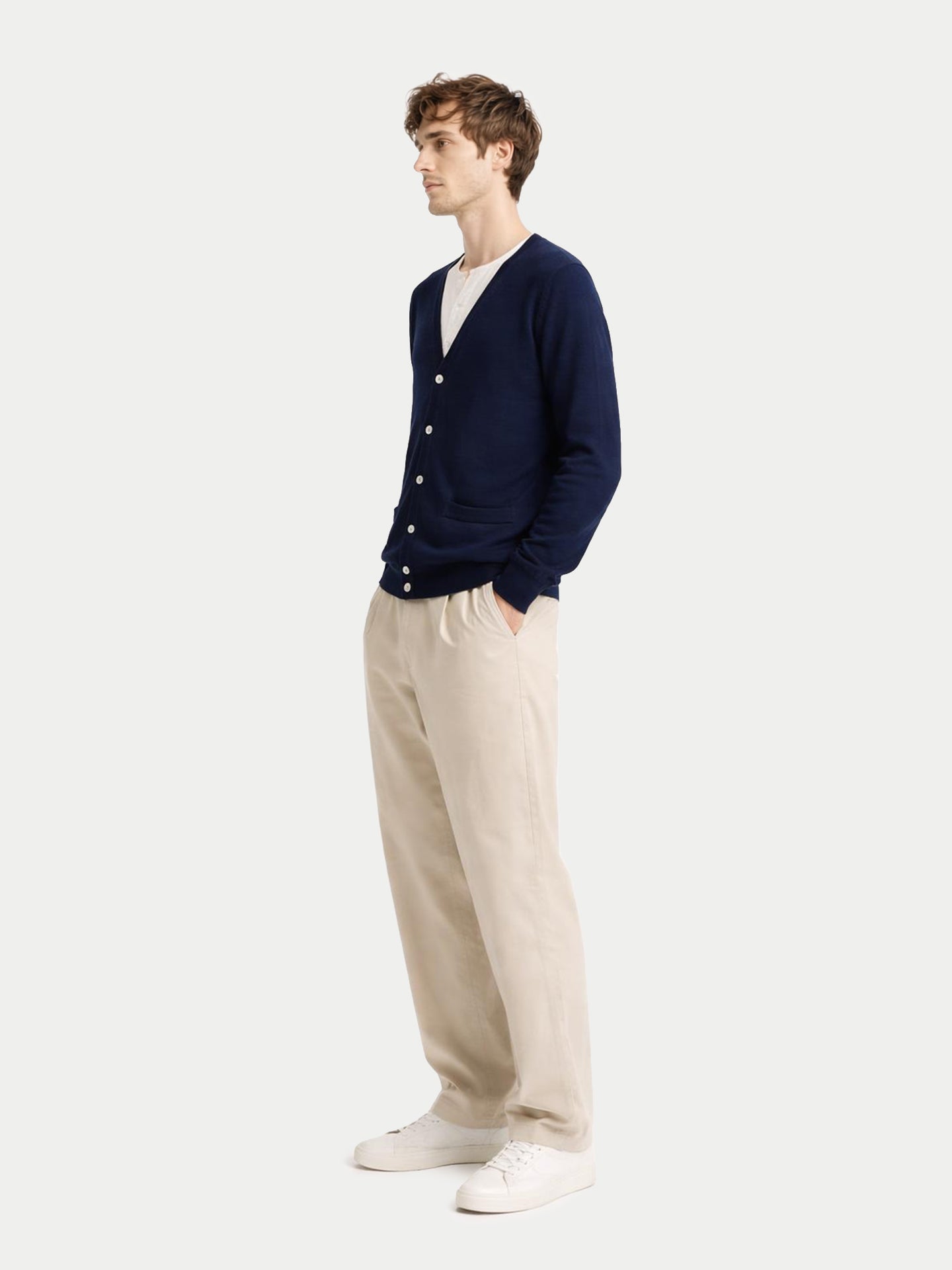Cardigan col en V en cachemire Essential pour hommes