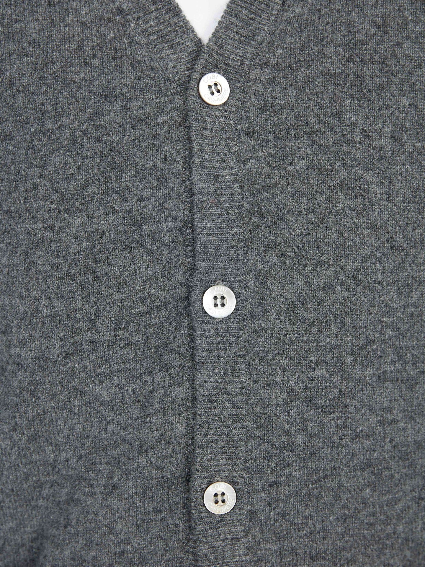 Cardigan a Col-V en cachemire pour  homme , couleur Gris - Gobi Cashmere