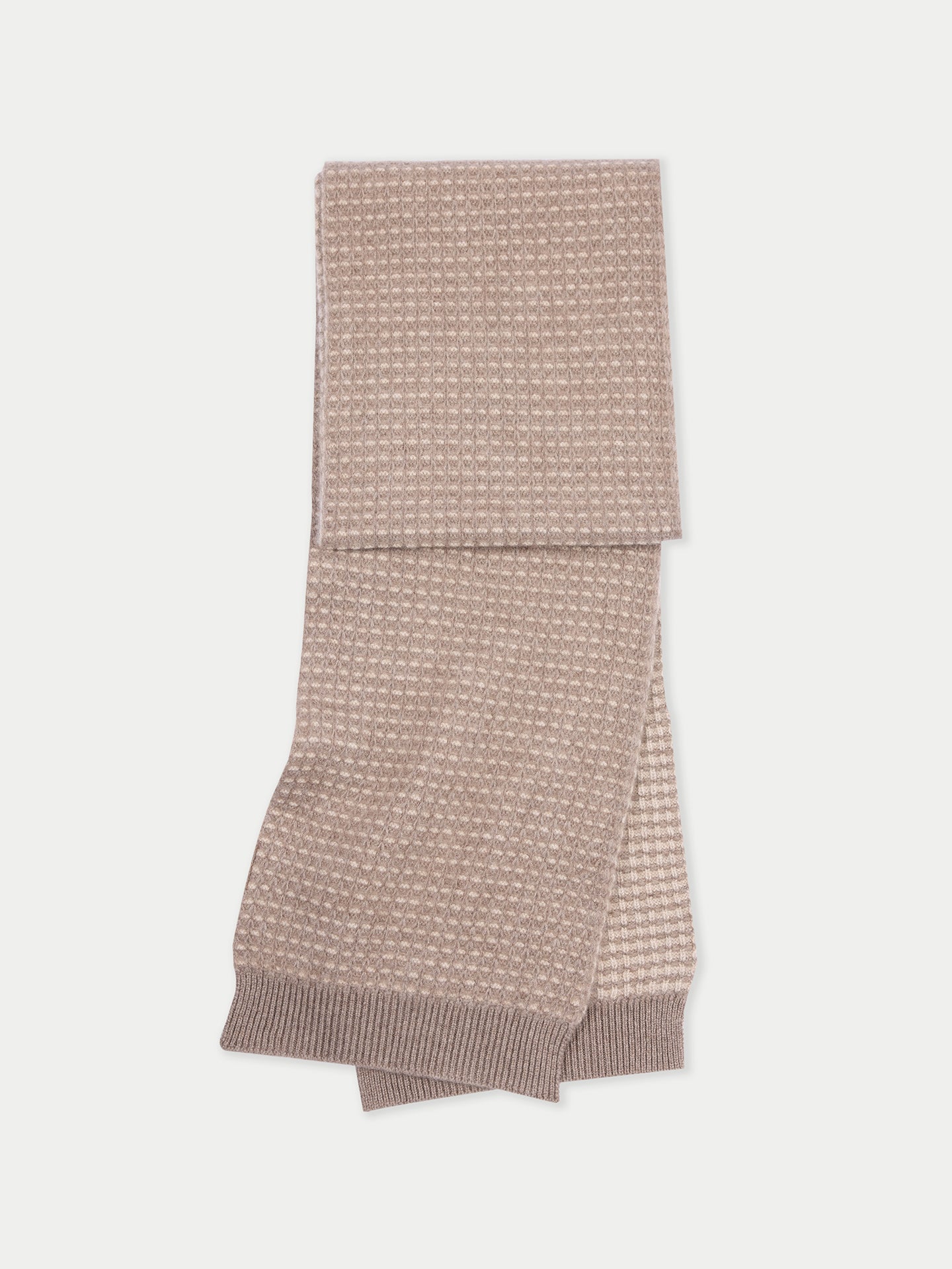 Écharpe Cachemire Waffle couleur taupe| GOBI Cashmere