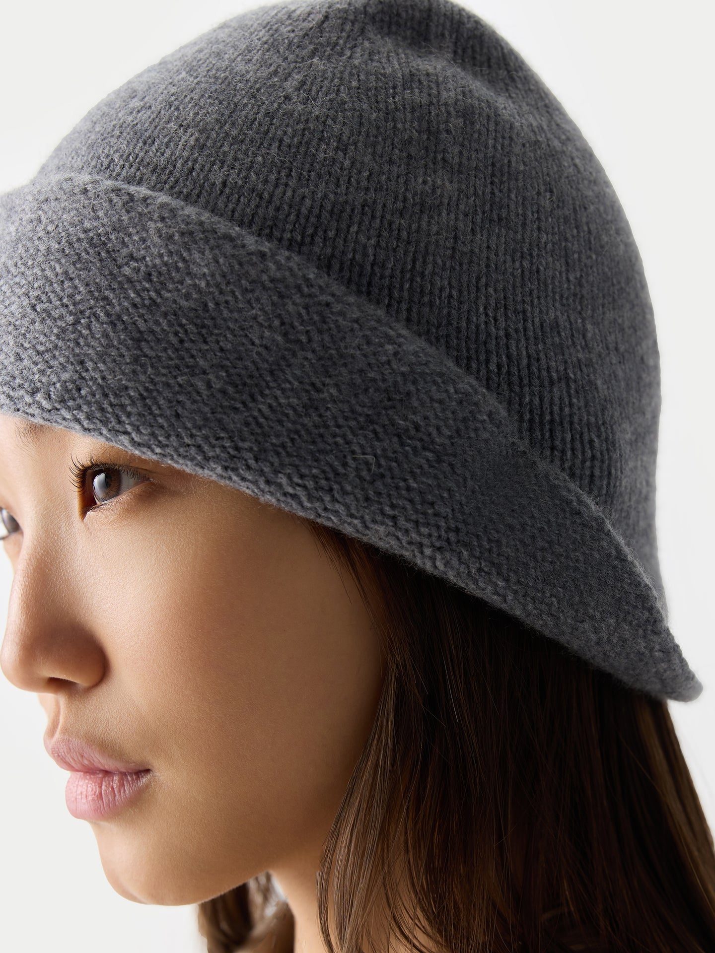 Chapeau Seau en Cachemire couleur gris | GOBI Cashmere