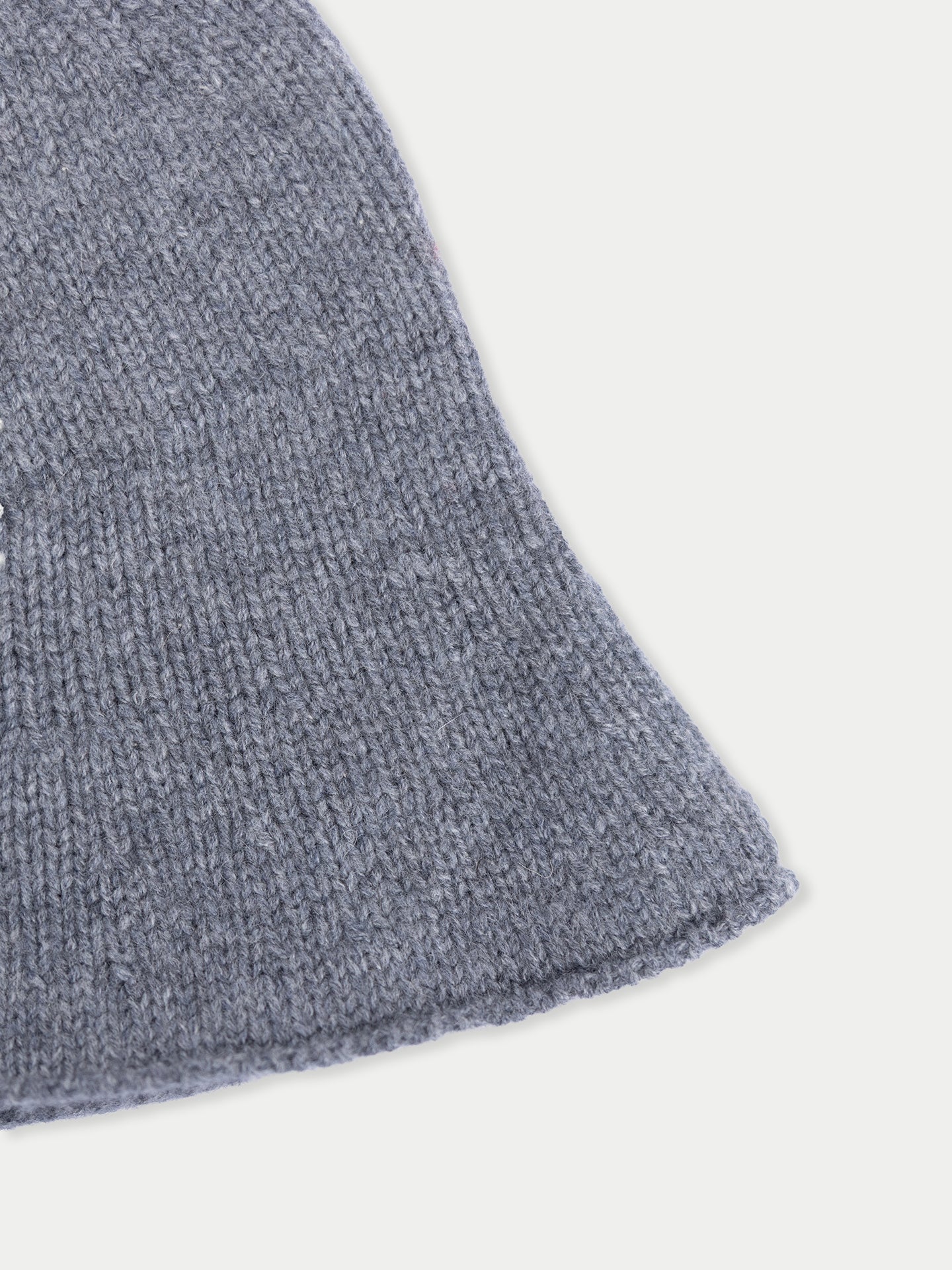 Chapeau Seau en Cachemire couleur gris | GOBI Cashmere