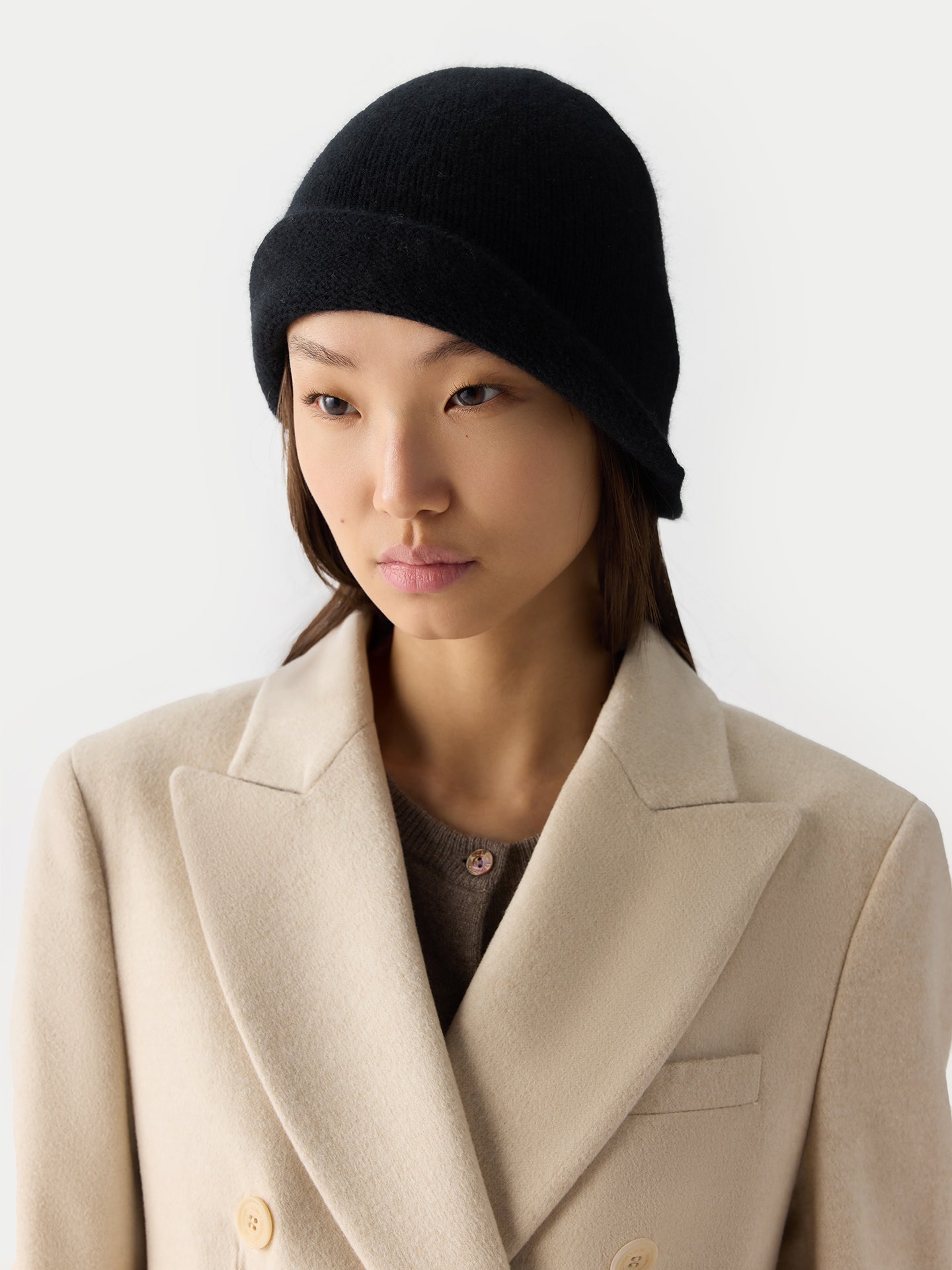 Chapeau Seau en Cachemire couleur noir | GOBI Cashmere