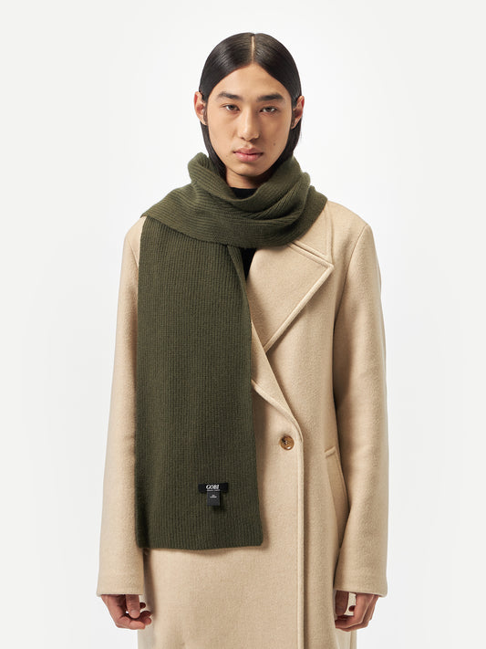 Echarpe en tricot de pêcheur en cachemire couleur olive - Gobi Cashmere