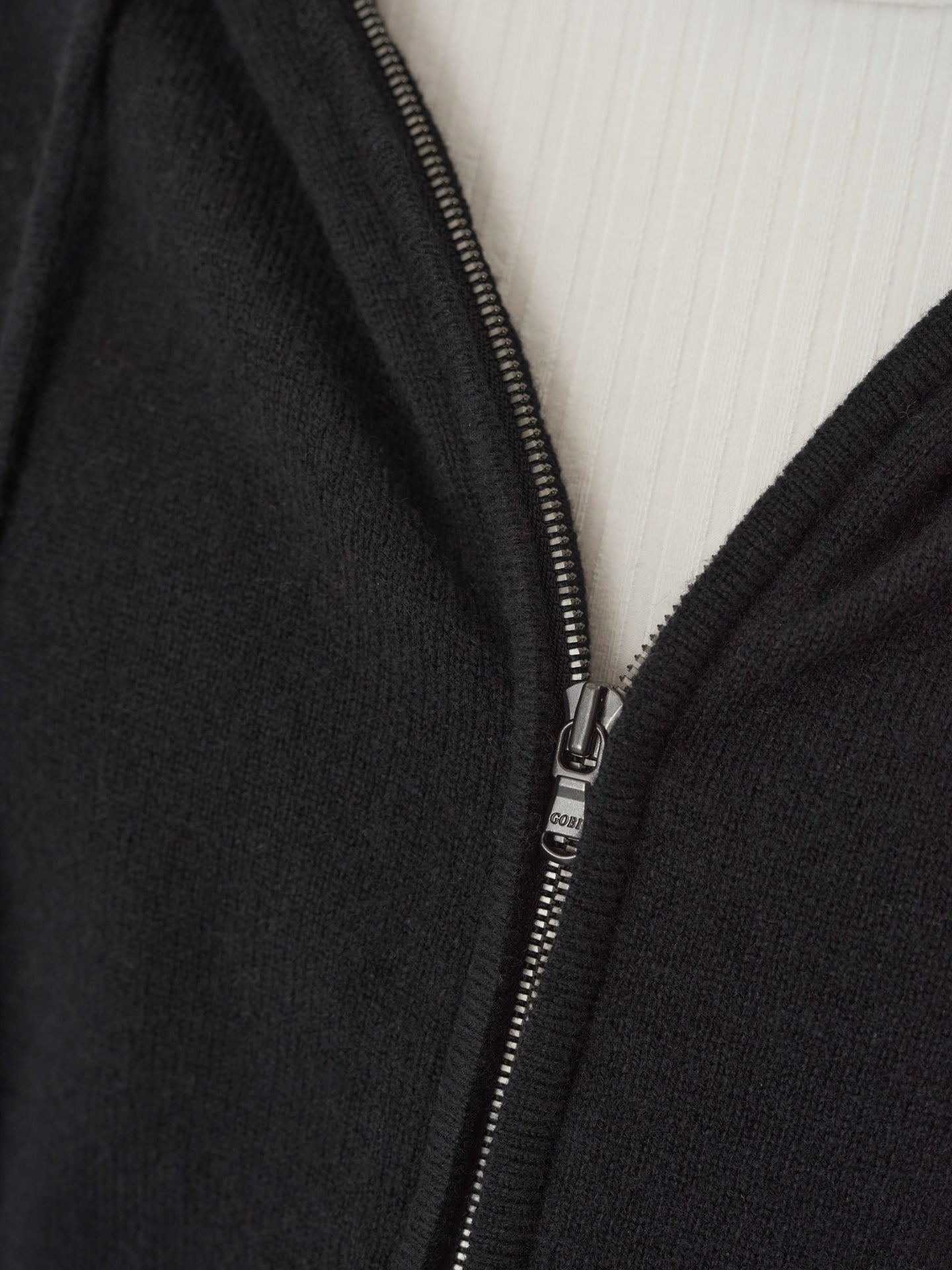 Sweat à capuche en Cachemire pour femme Noir - Gobi Cashmere
