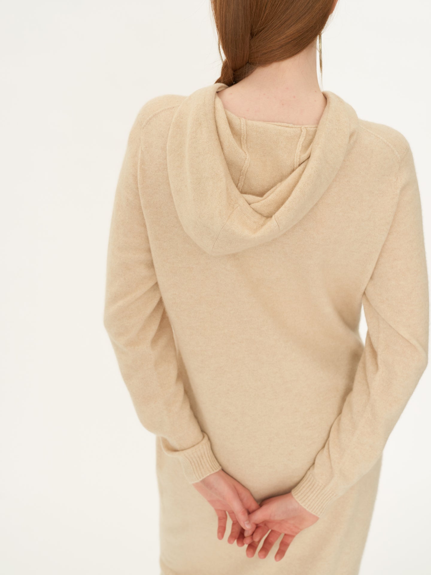 Robe à capuche moyenne en Cachemires Taupe - Gobi Cashmere