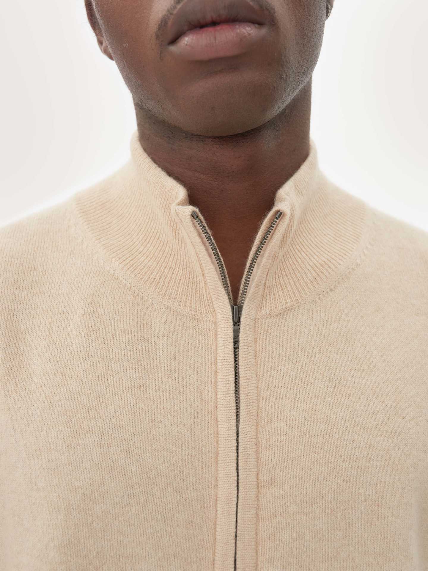 Cardigan à col montant en Cachemire pour hommes Taupe - Gobi Cashmere