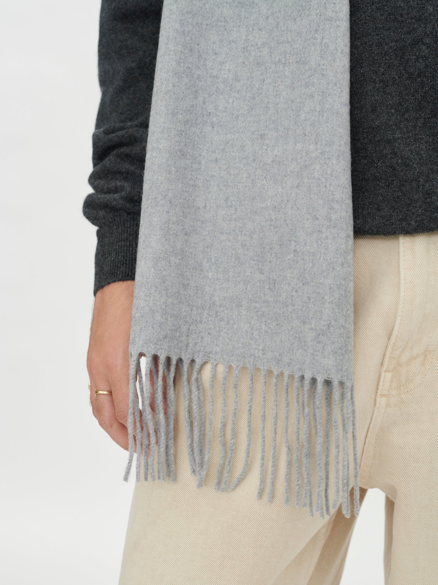 Écharpe avec franges en Cachemire pour unisex Gris - Gobi Cashmere