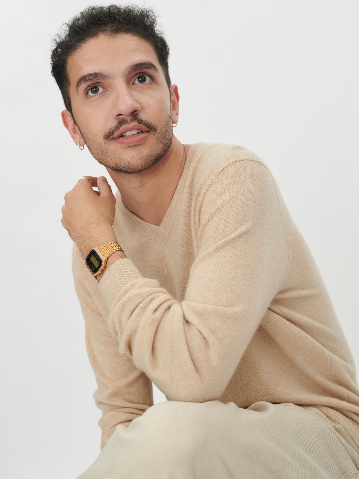 Pull col en V en Cachemire pour hommes Taupe - Gobi Cashmere