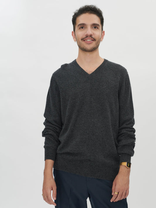 Pull col en V en Cachemire pour hommes Gris - Gobi Cashmere