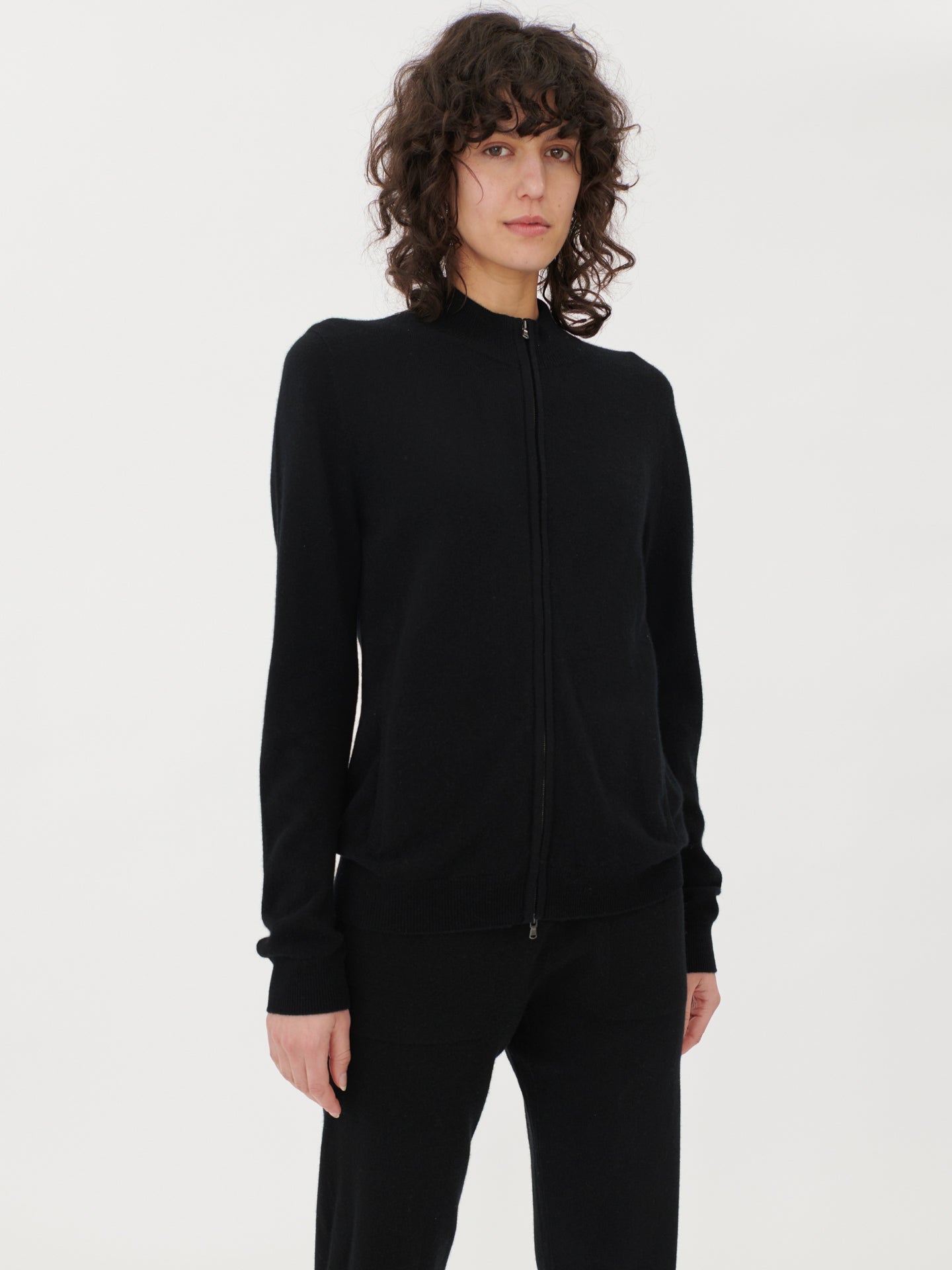 Cardigan zippé  en Cachemire pour femmes Noir - Gobi Cashmere