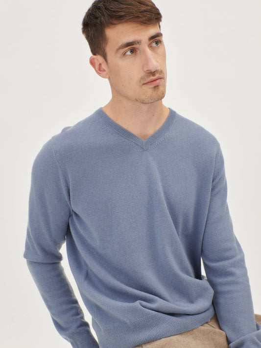 Pull col en V en Cachemire pour hommes Marin - Gobi Cashmere