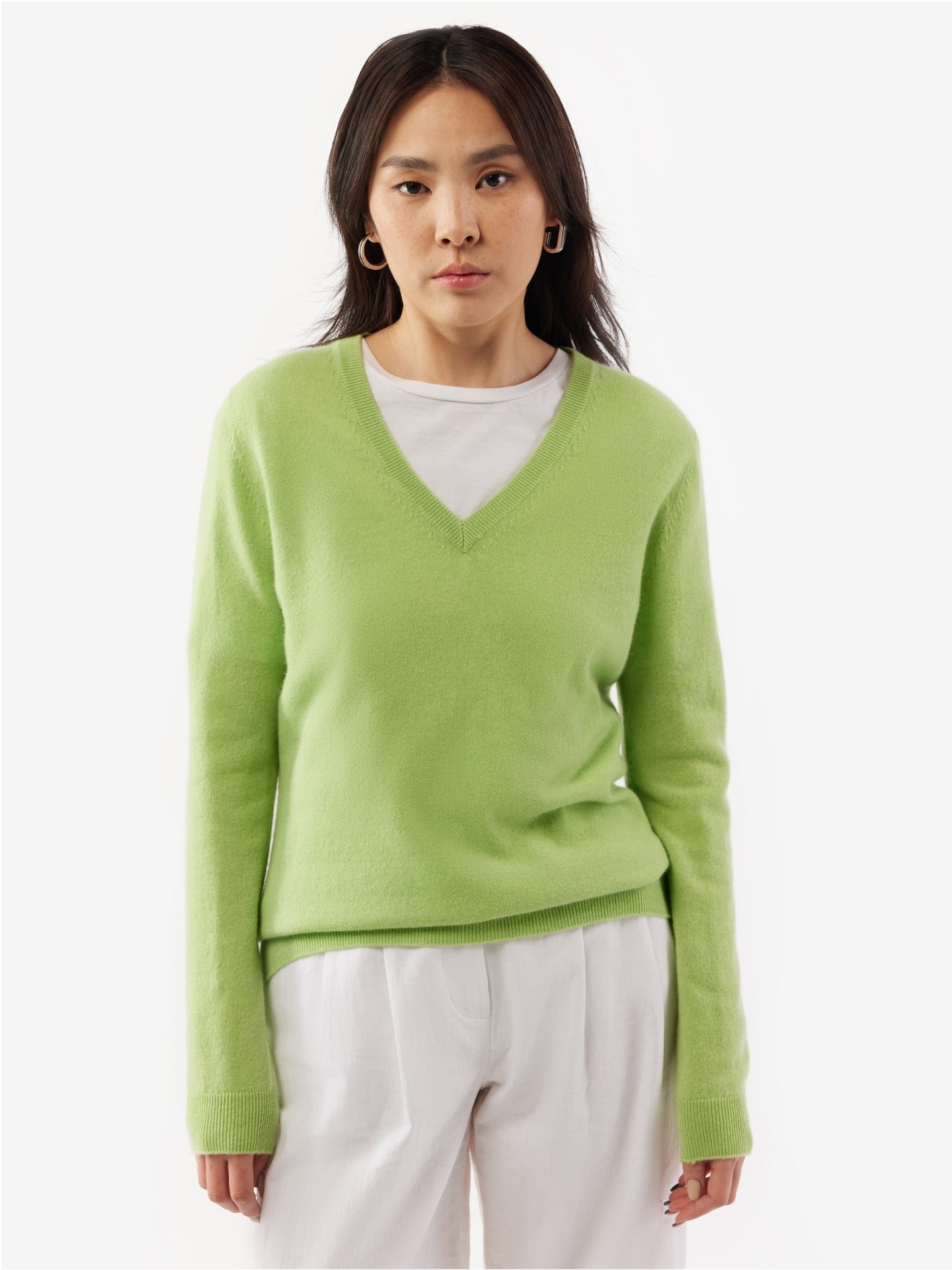 Pull col en V en Cachemire pour femmes vert - Gobi Cashmere