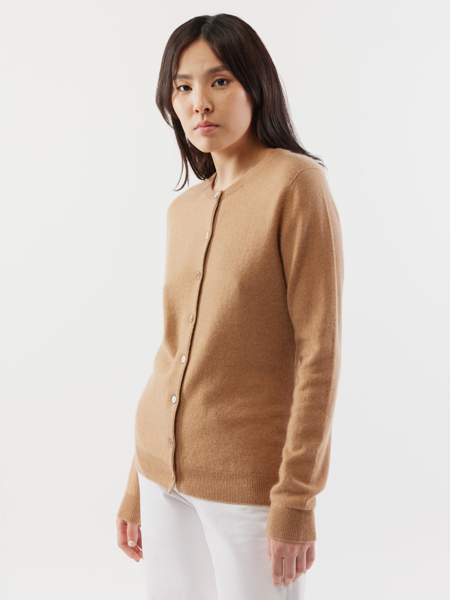 Cardigan col rond en Cachemire pour femmes marron - Gobi Cashmere