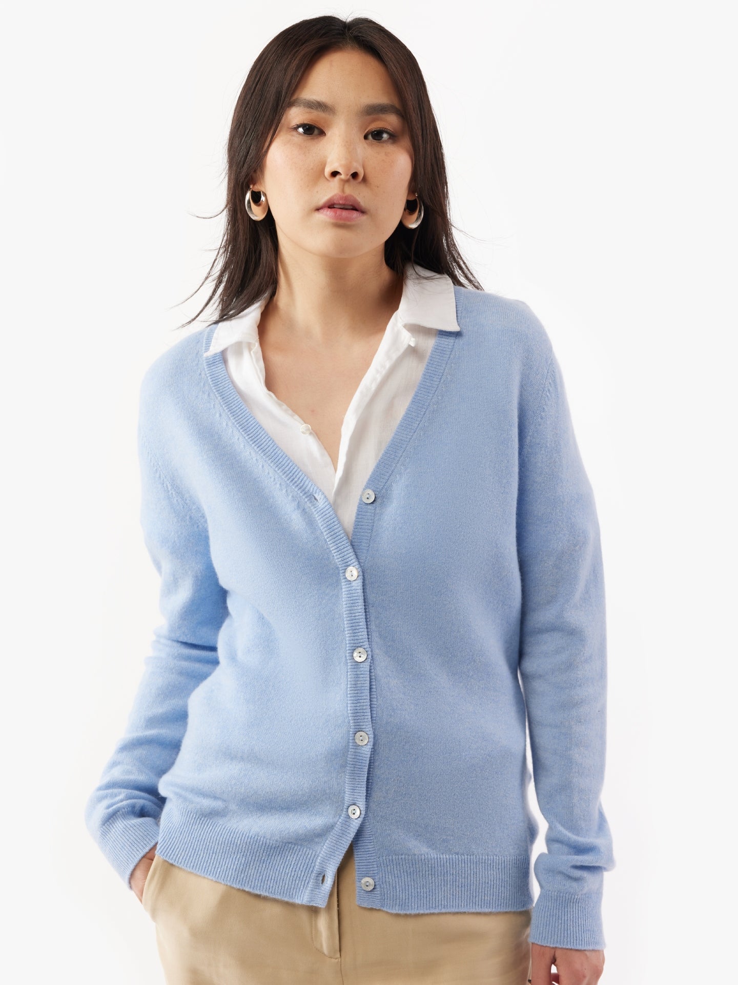 Cardigan col en V en Cachemire pour femmes Marin - Gobi Cashmere