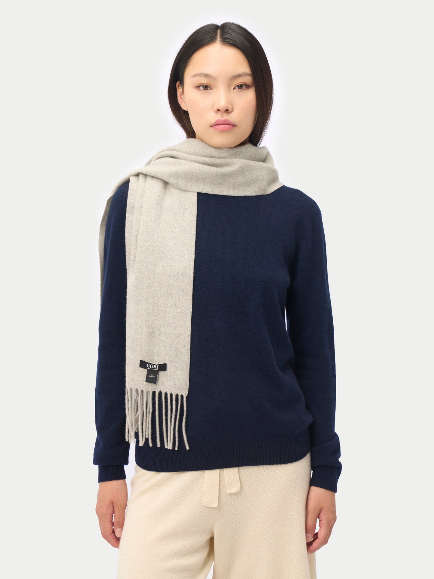 Écharpe avec franges en cachemire pour unisex Bleu Nuit - Gobi Cashmere