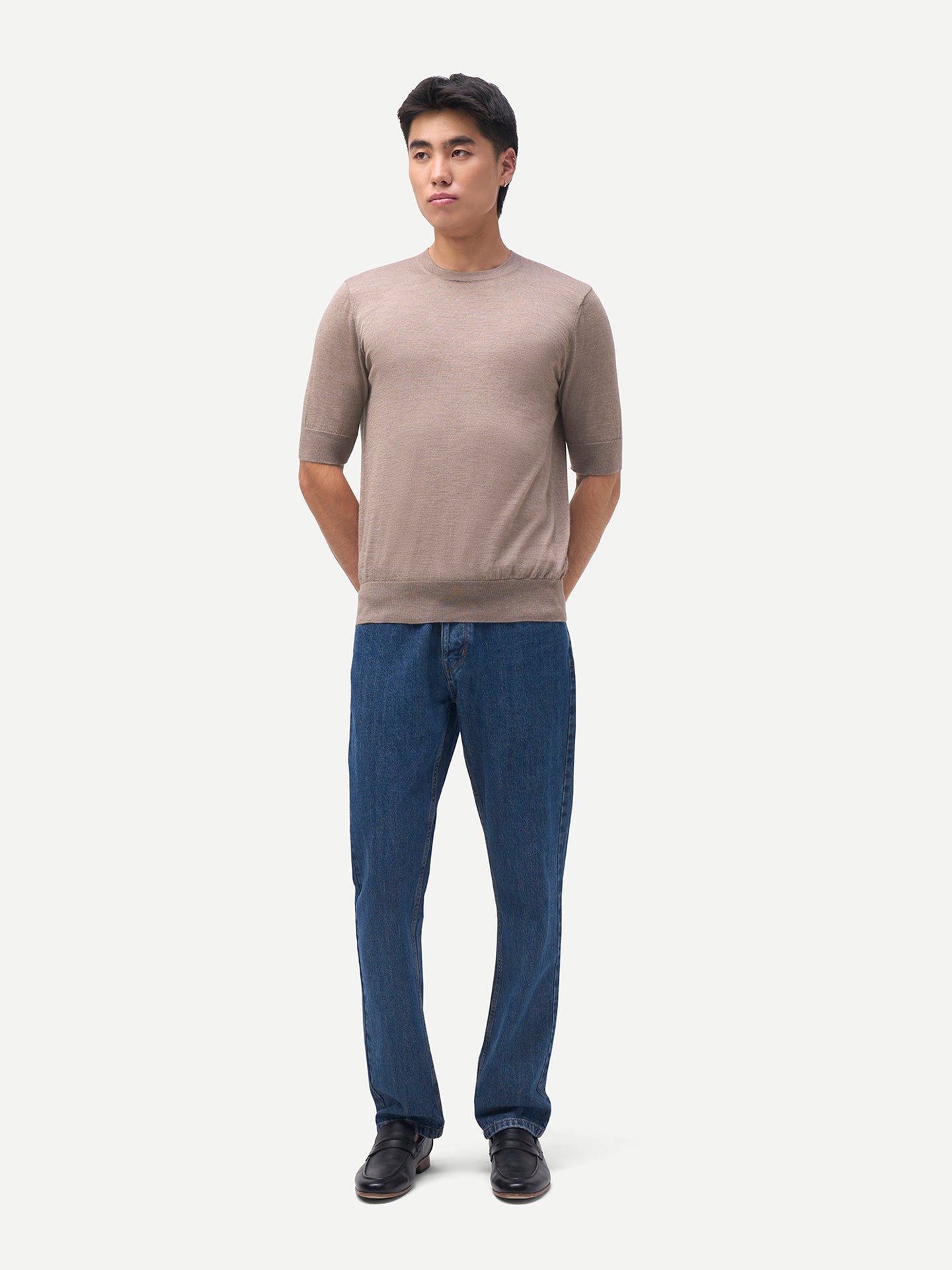 T-shirt en soie et cachemire pour homme couleur taupe- Gobi Cashmere