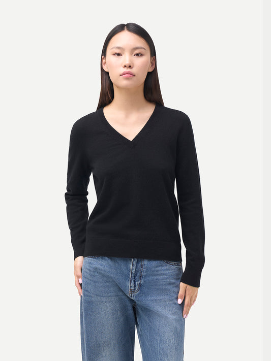 Pull col V en cachemire Timeless femme couleur noir GOBI Cashmere