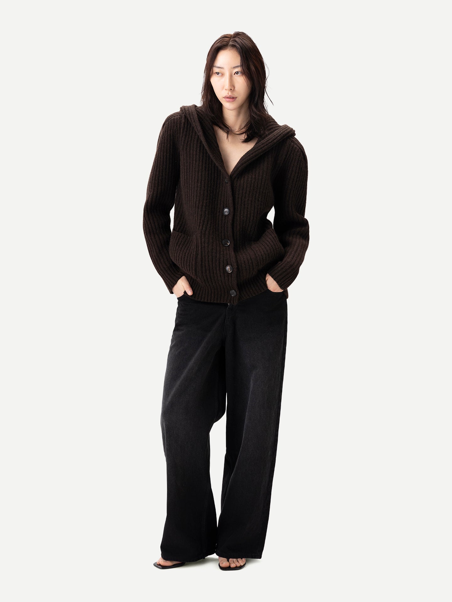 Cardigan en cachemire femme à épaules larges Couleur marron | GOBI