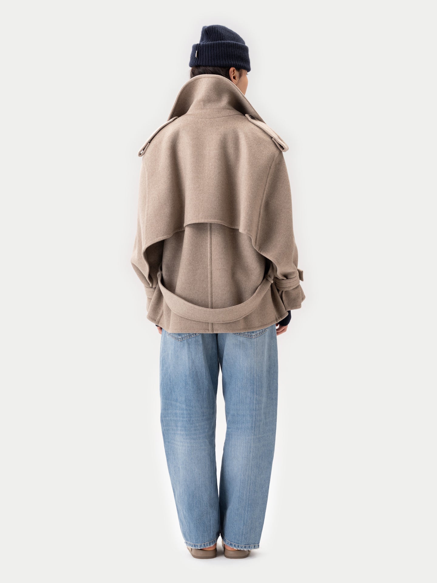 Peacoat en Cachemire, Style Trench pour Femme couleur taupe | GOBI