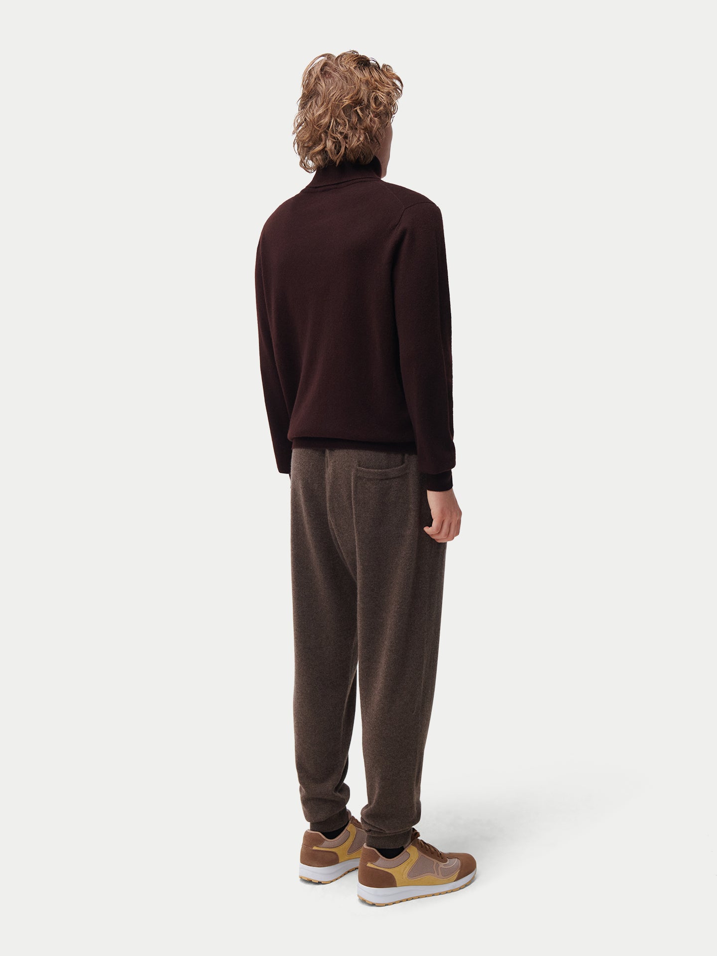 Pull col roulé en cachemire Essential pour hommes