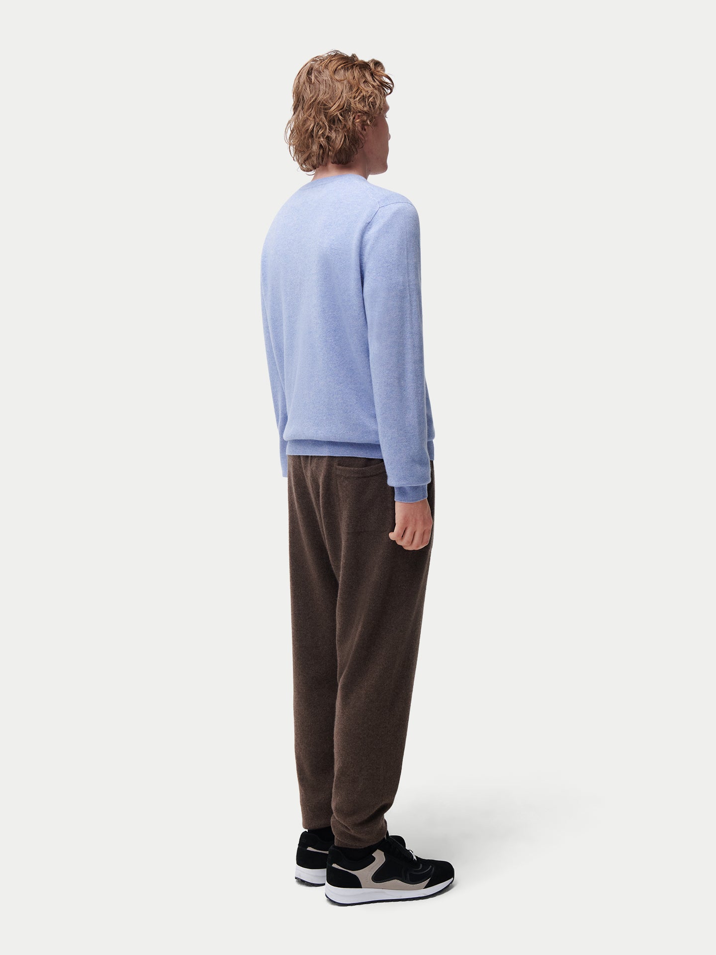 Pull col rond en cachemire Essential pour hommes