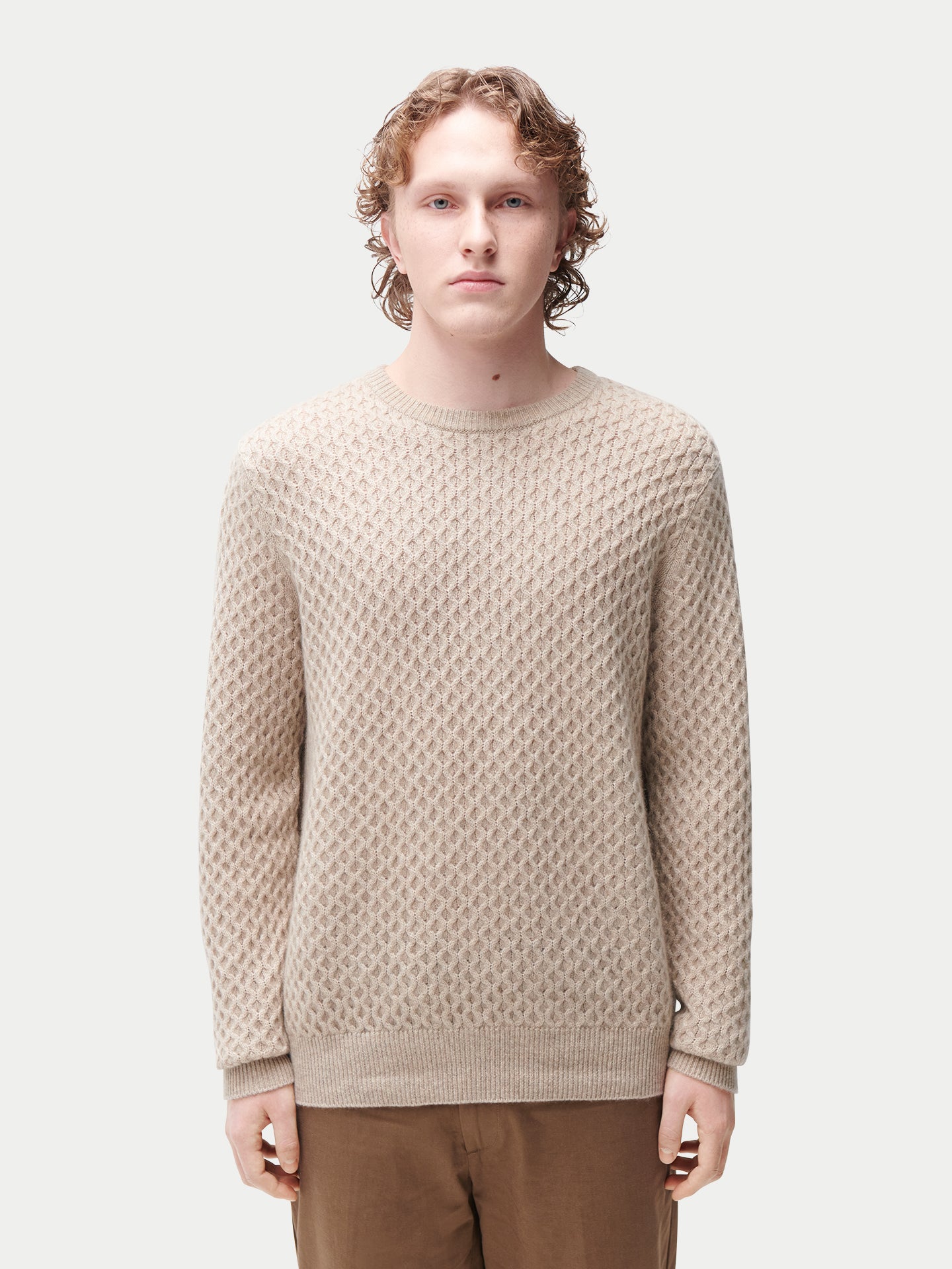 Pull en cachemire à maille torsadée