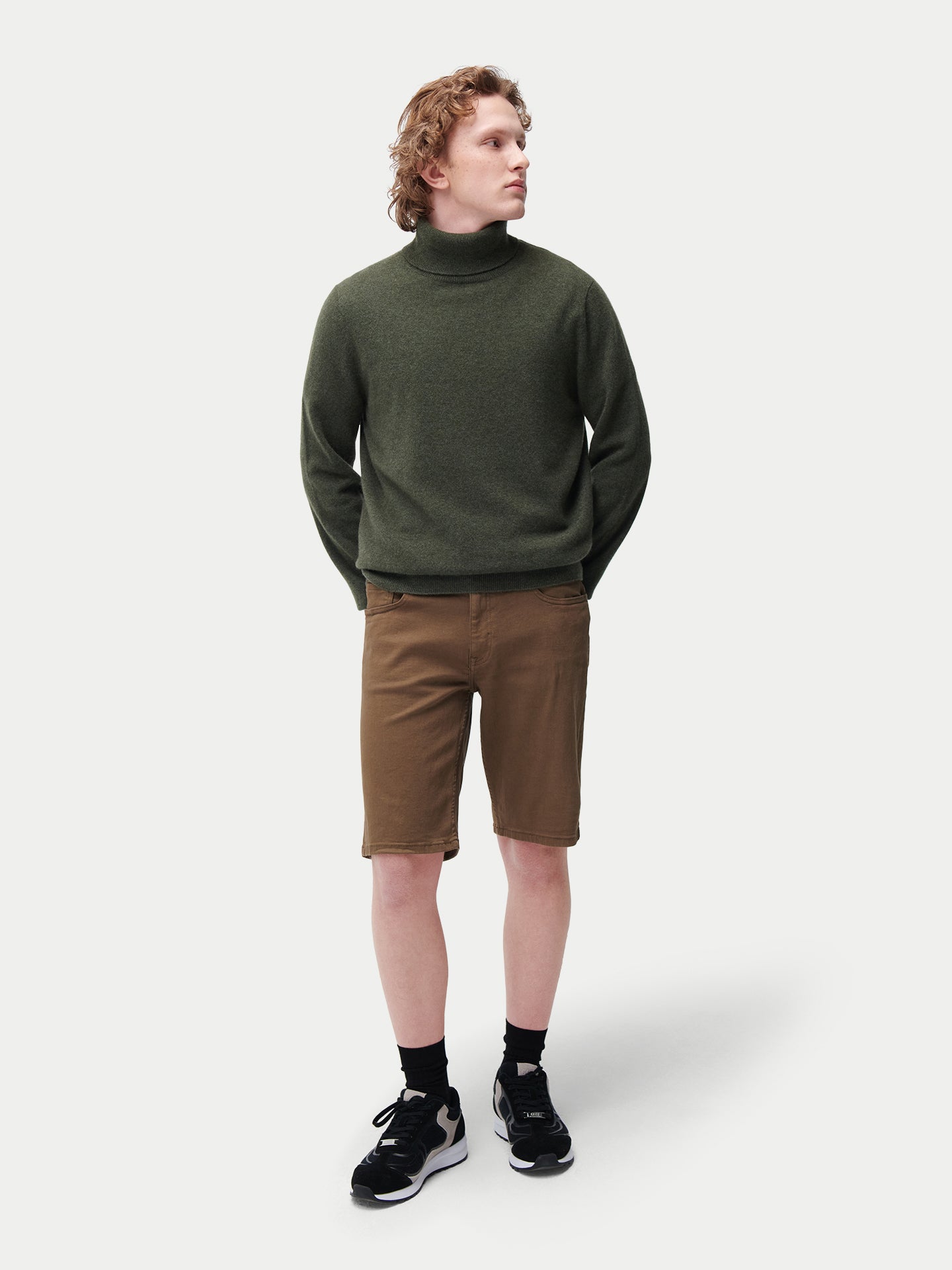 Pull col roulé en cachemire Essential pour hommes