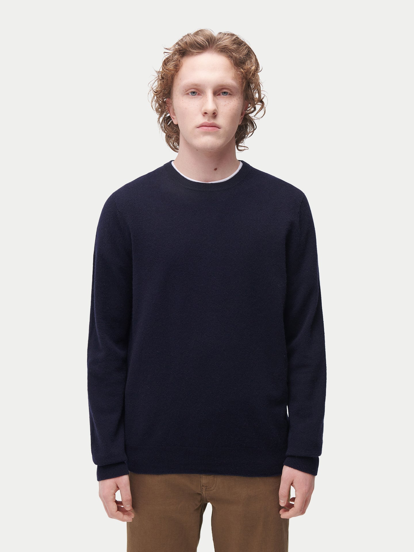 Pull col rond en cachemire Essential pour hommes
