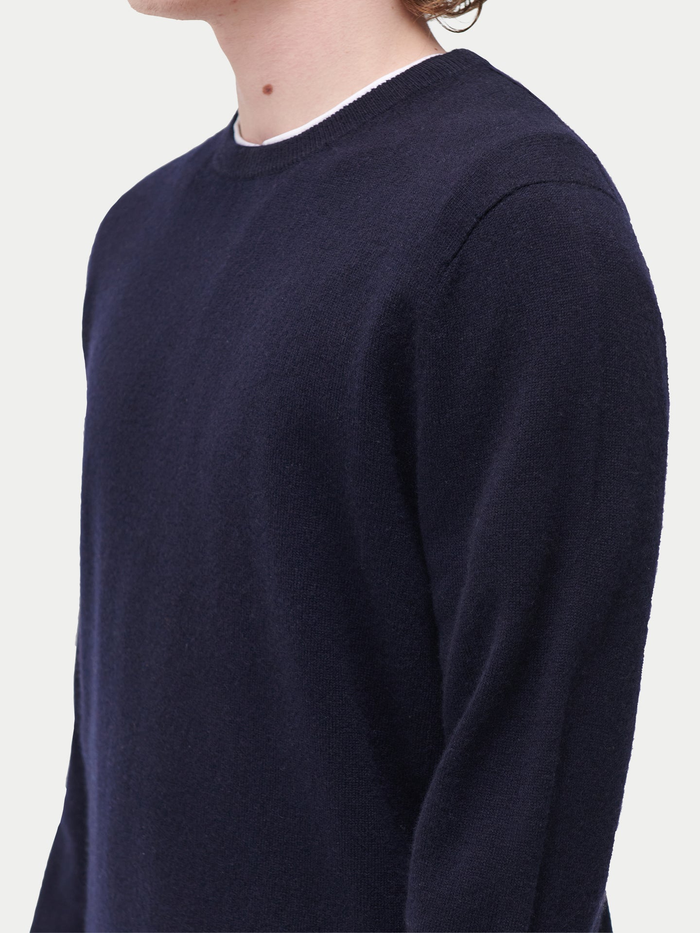 Pull col rond en cachemire Essential pour hommes