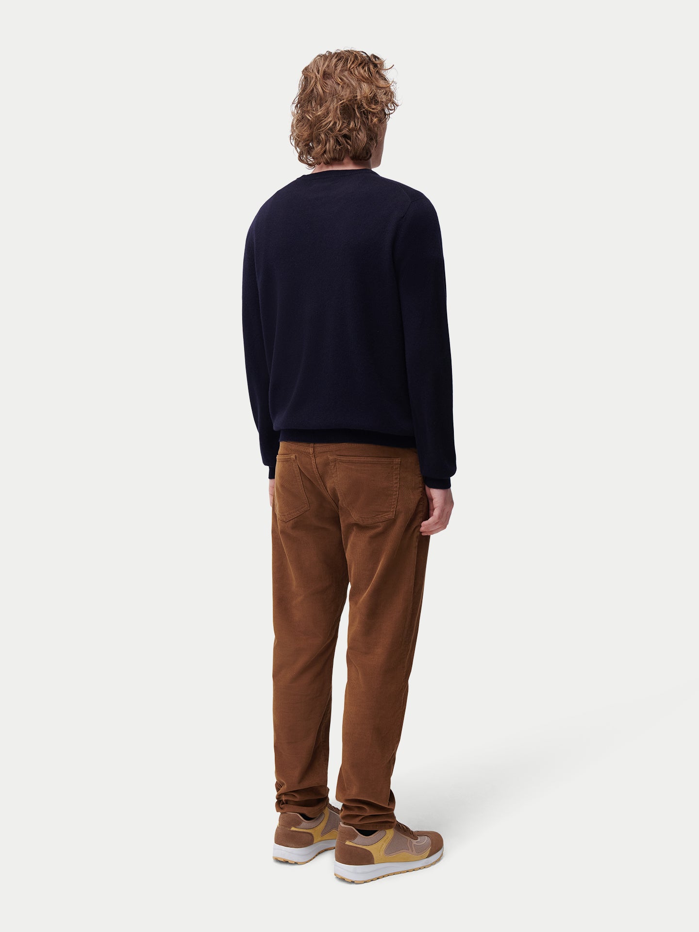 Pull col rond en cachemire Essential pour hommes