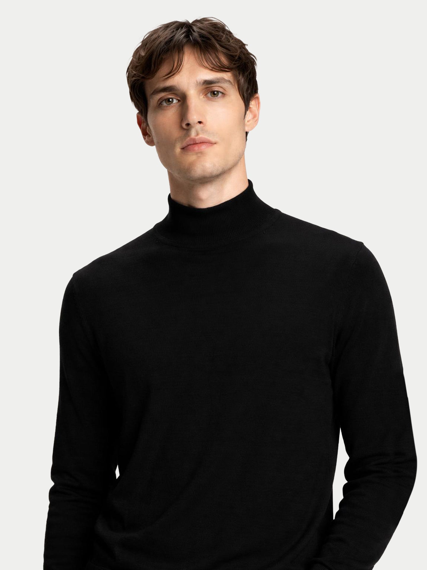 Pull homme en cachemire et soie à col montant