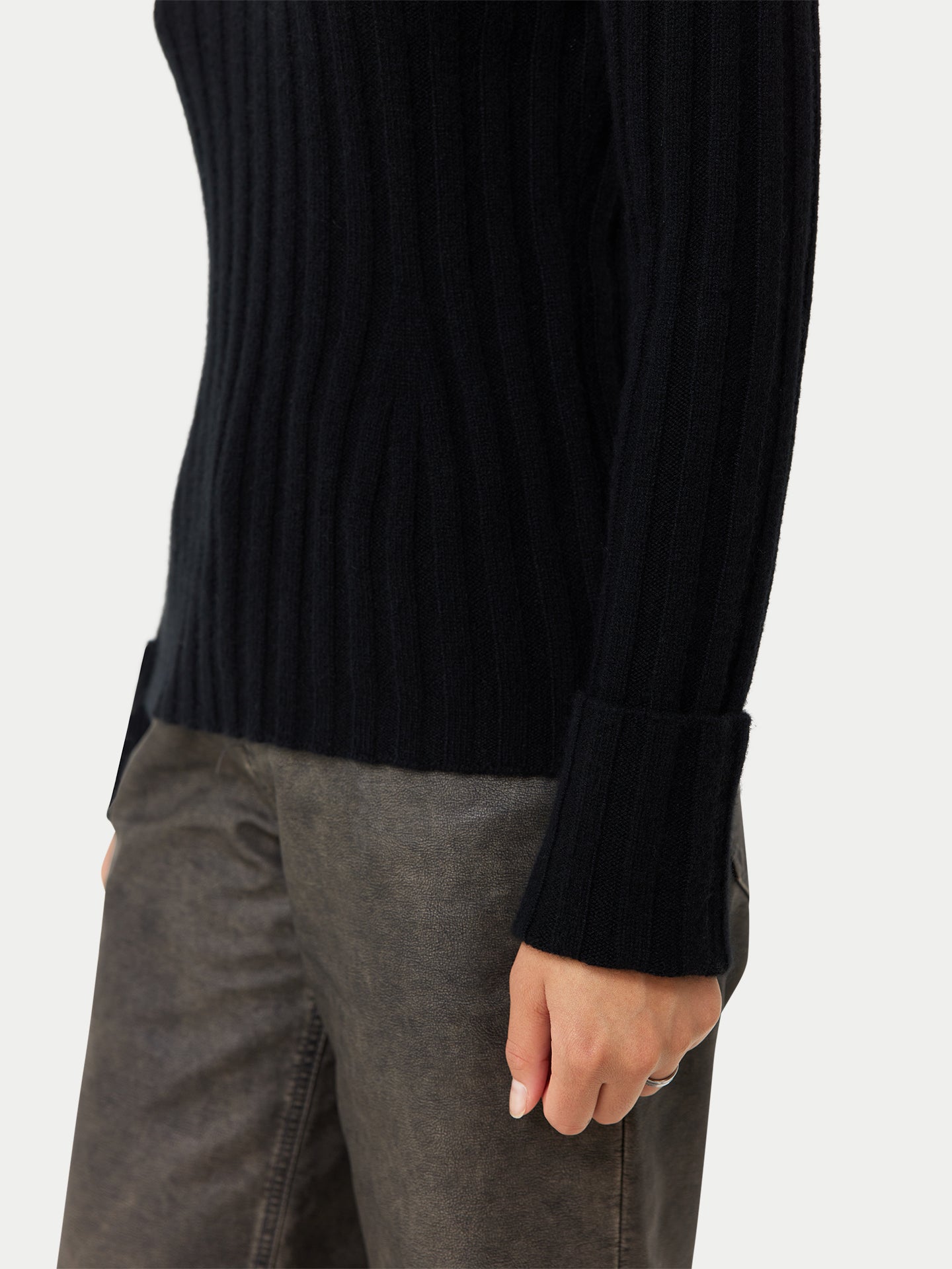 Pull en cachemire retournés Noir - Gobi Cashmere