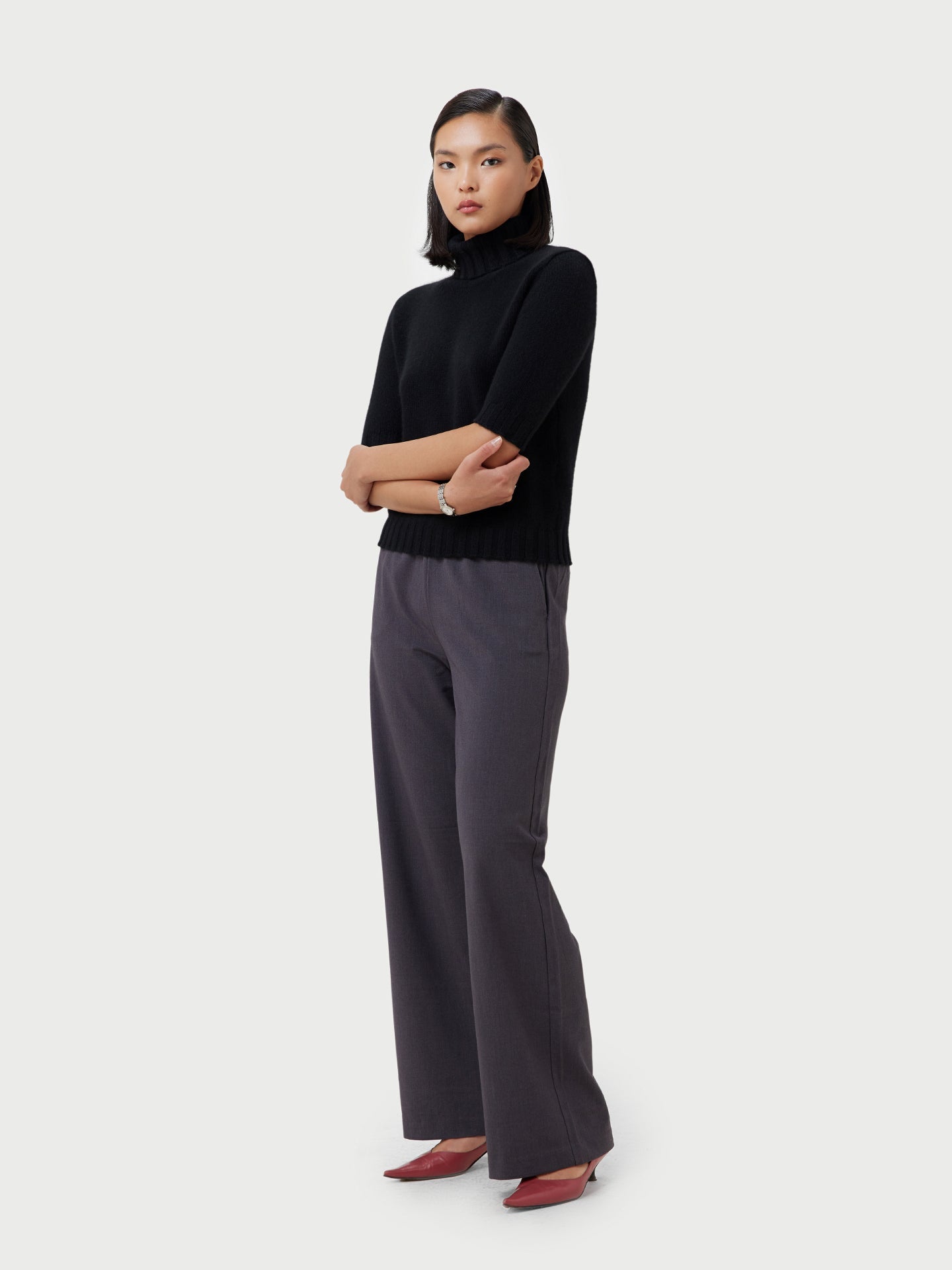 Top col en T en cachemire Noir  - Gobi Cashmere