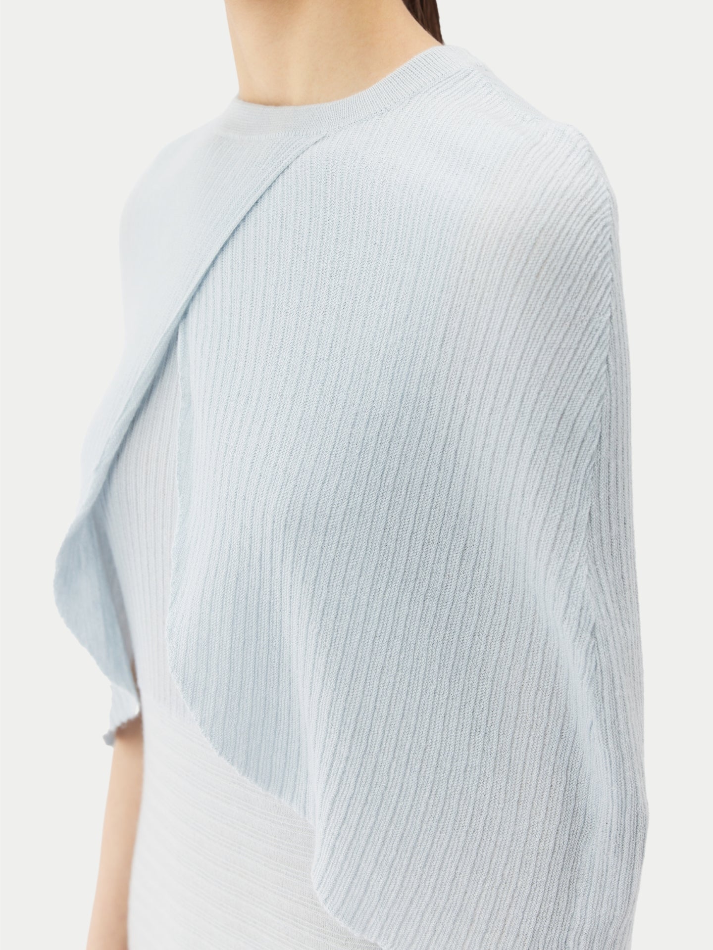 Capelet léger en cachemire et soie | GOBI Cashmere
