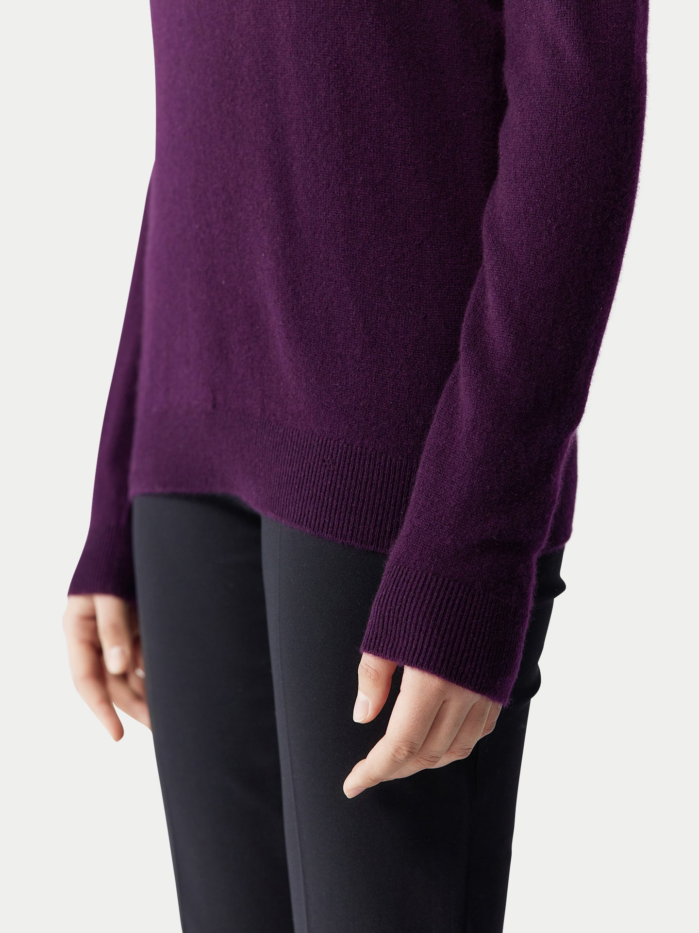 Pull col rond en cachemire Essential pour femmes