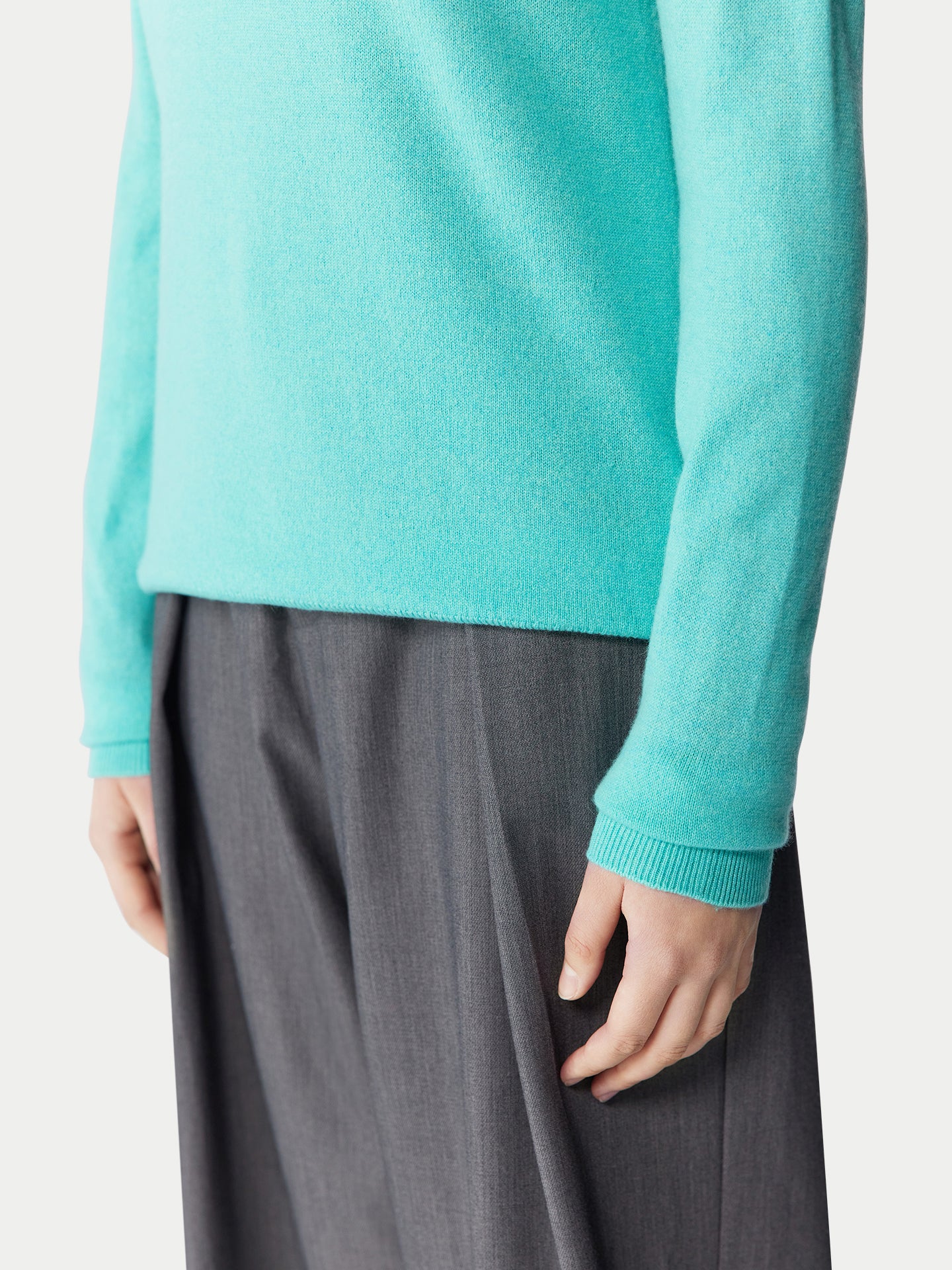 Pull col rond en cachemire Essential pour femmes