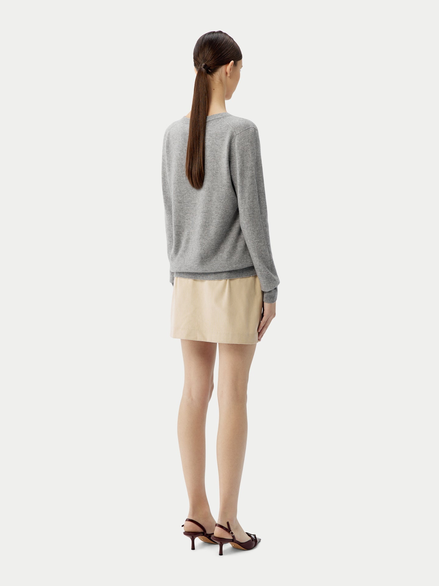 Pull col en V en Cachemire pour femmes Gris - Gobi Cashmere