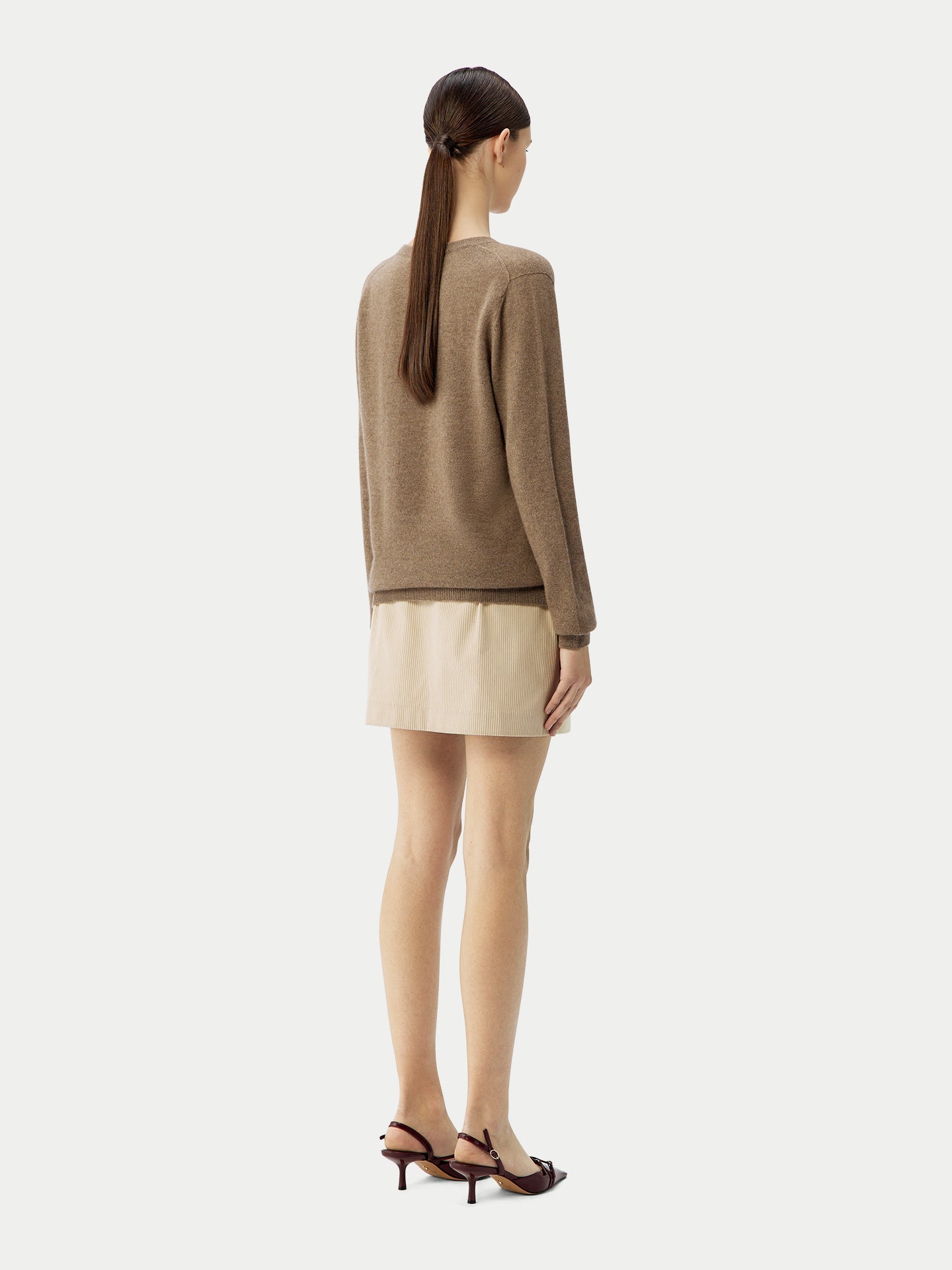 Pull col en V en Cachemire pour femmes Taupe - Gobi Cashmere