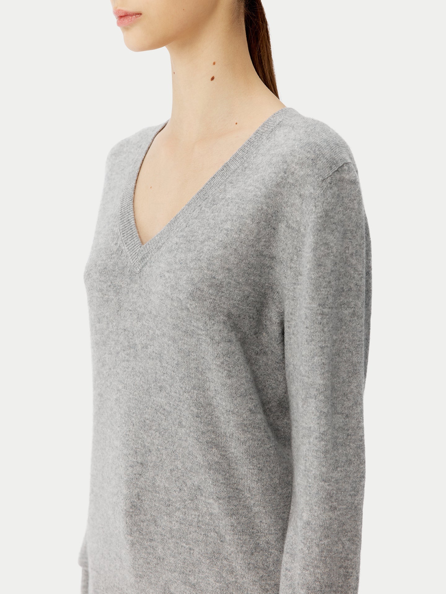 Pull col en V en Cachemire pour femmes Gris - Gobi Cashmere