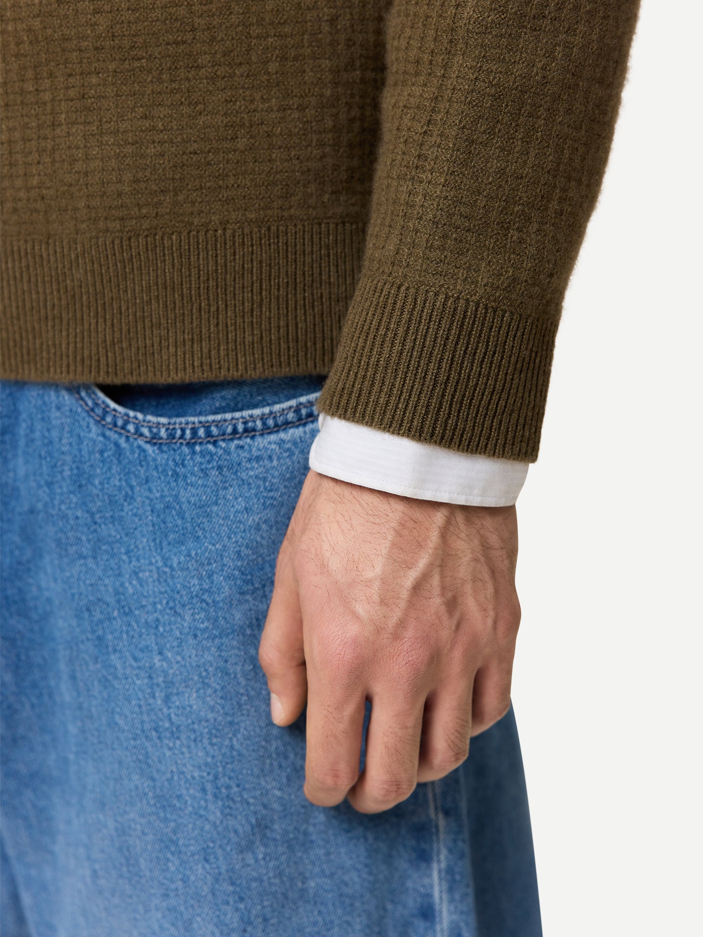 Pull Cachemire Waffle Demi-Zip Homme couleur olive | GOBI Cashmere