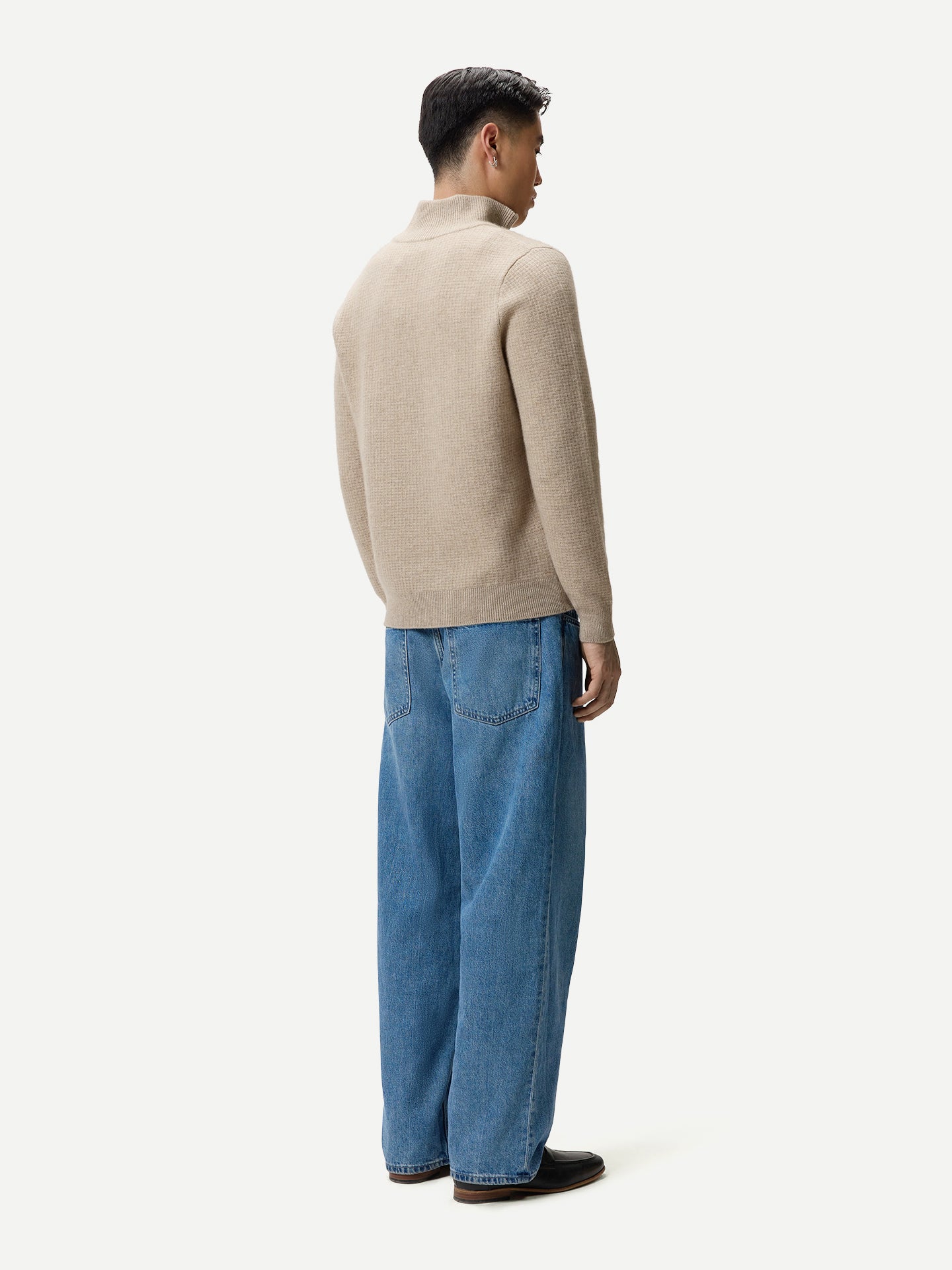 Pull Cachemire Waffle Demi-Zip Homme couleur beige | GOBI Cashmere