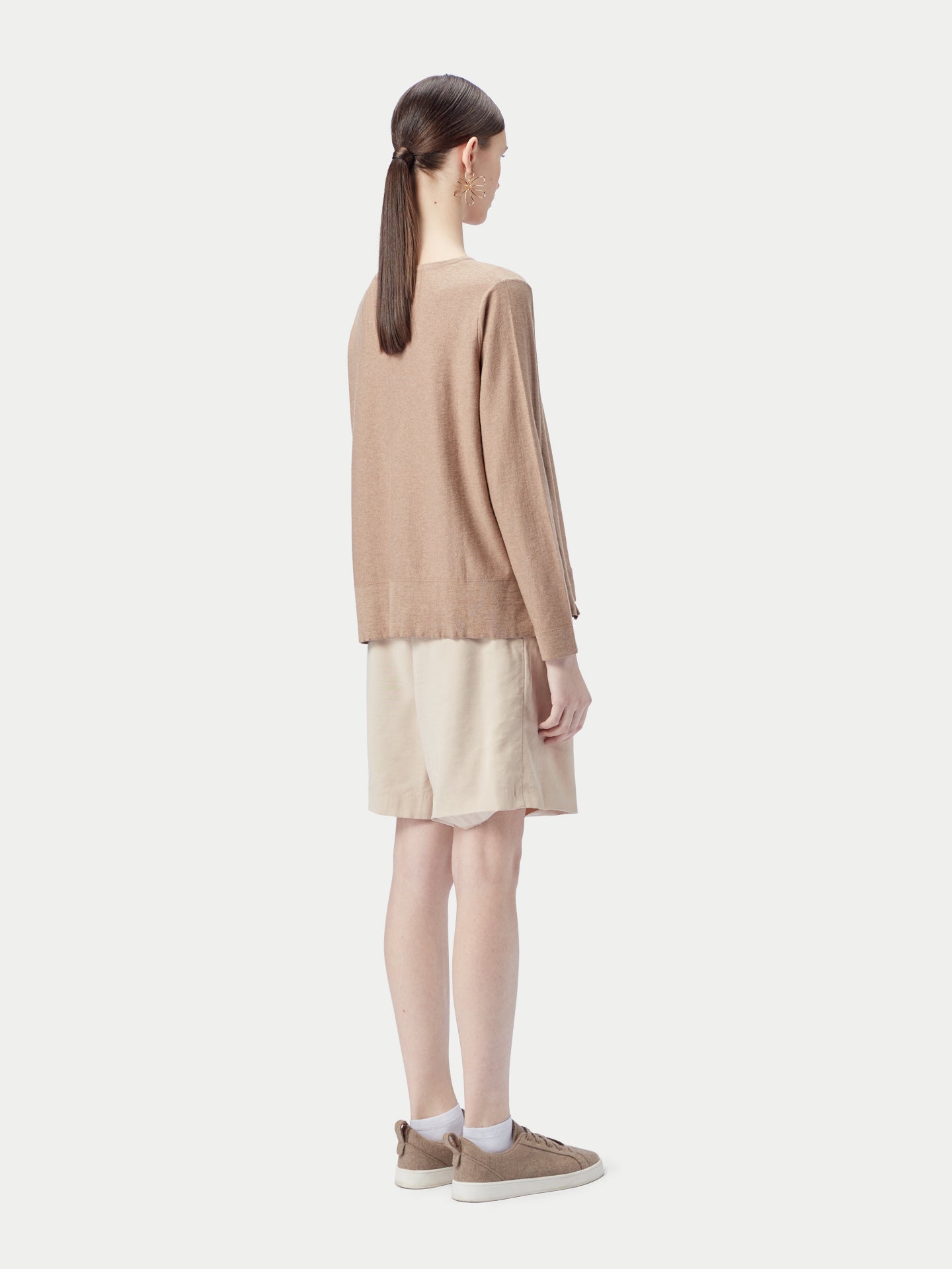 Top à manches longues en cachemire Taupe | GOBI Cashmere