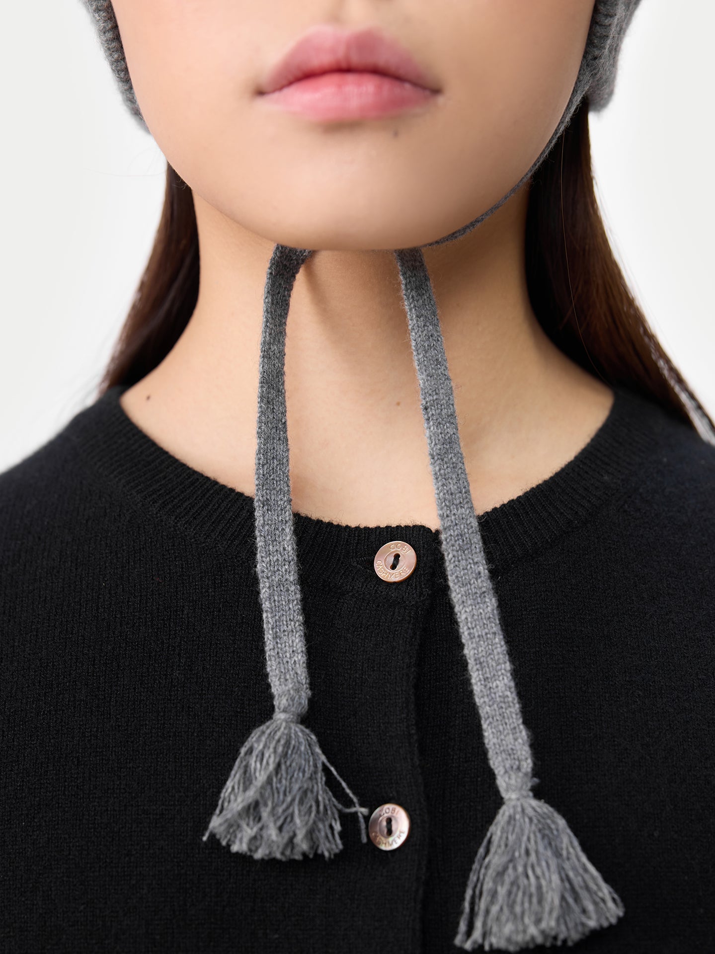 Bonnet à Liens en Cachemire couleur gris | GOBI Cashmere