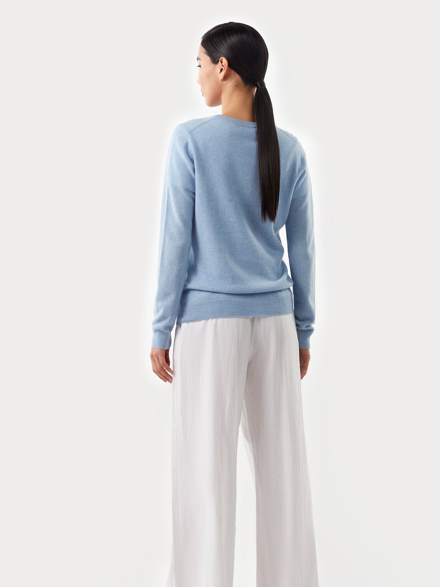 Pull col en V en Cachemire pour femmes Marin - Gobi Cashmere