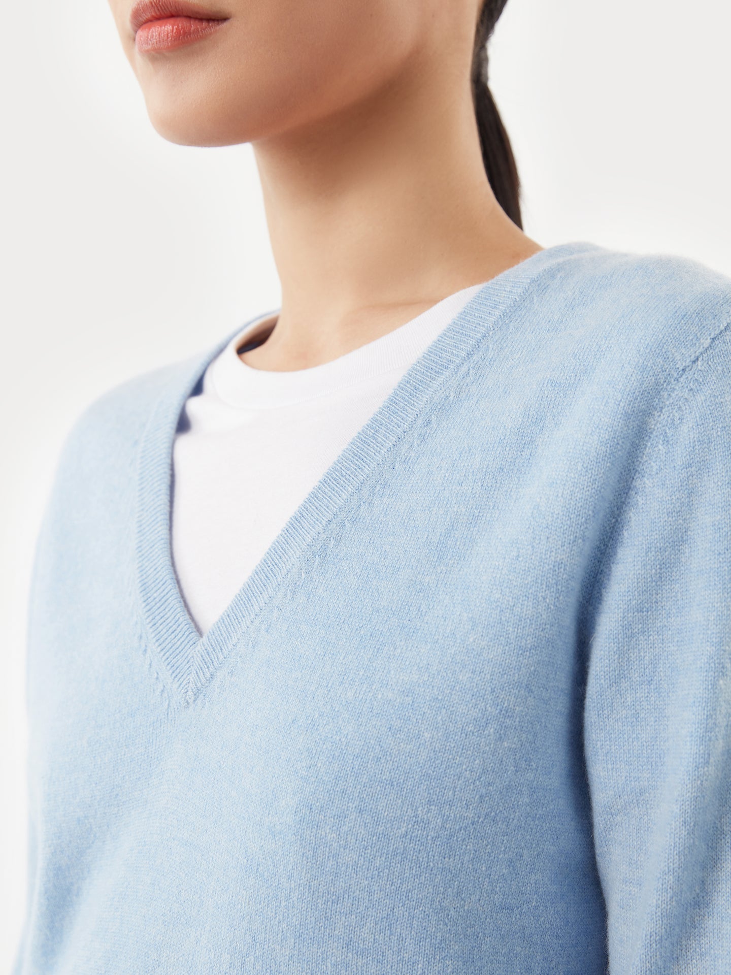 Pull col en V en Cachemire pour femmes Marin - Gobi Cashmere