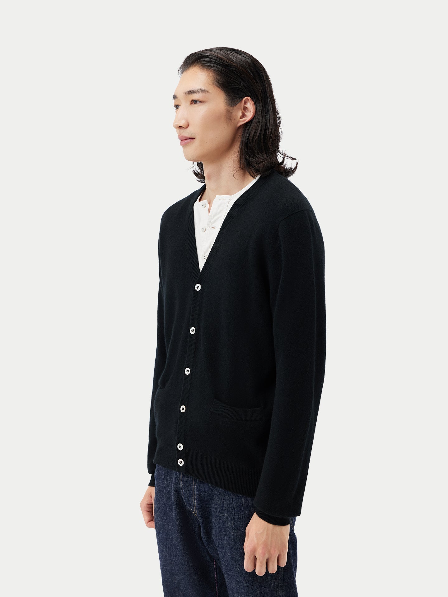 Men's Cashmere V-neck Cardigan Black - Gobi Cashmere