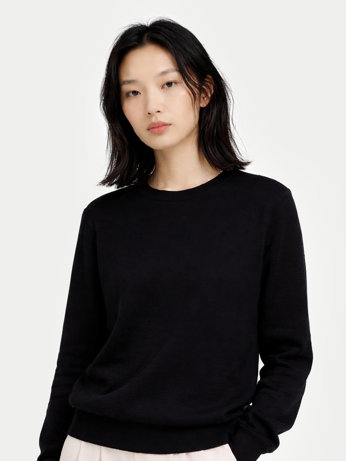 Pull col rond en cachemire Essential pour femmes Noir - Gobi Cashmere