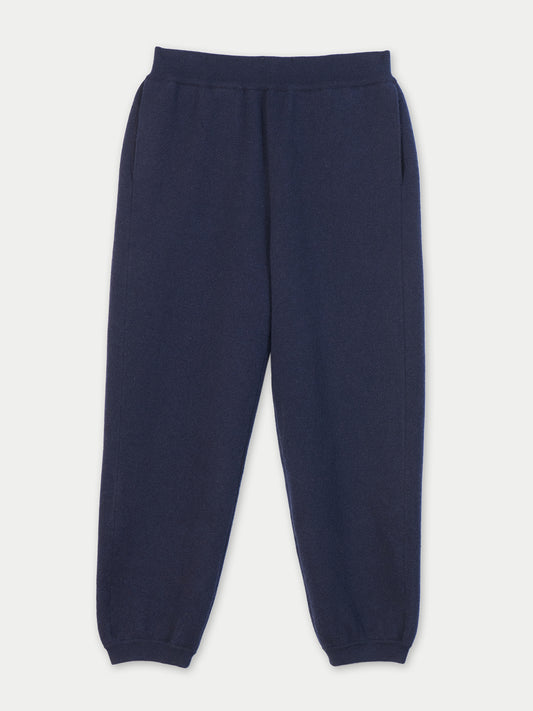 Vue de face d'un pantalon de jogging bleu marine à poches #color_india-ink