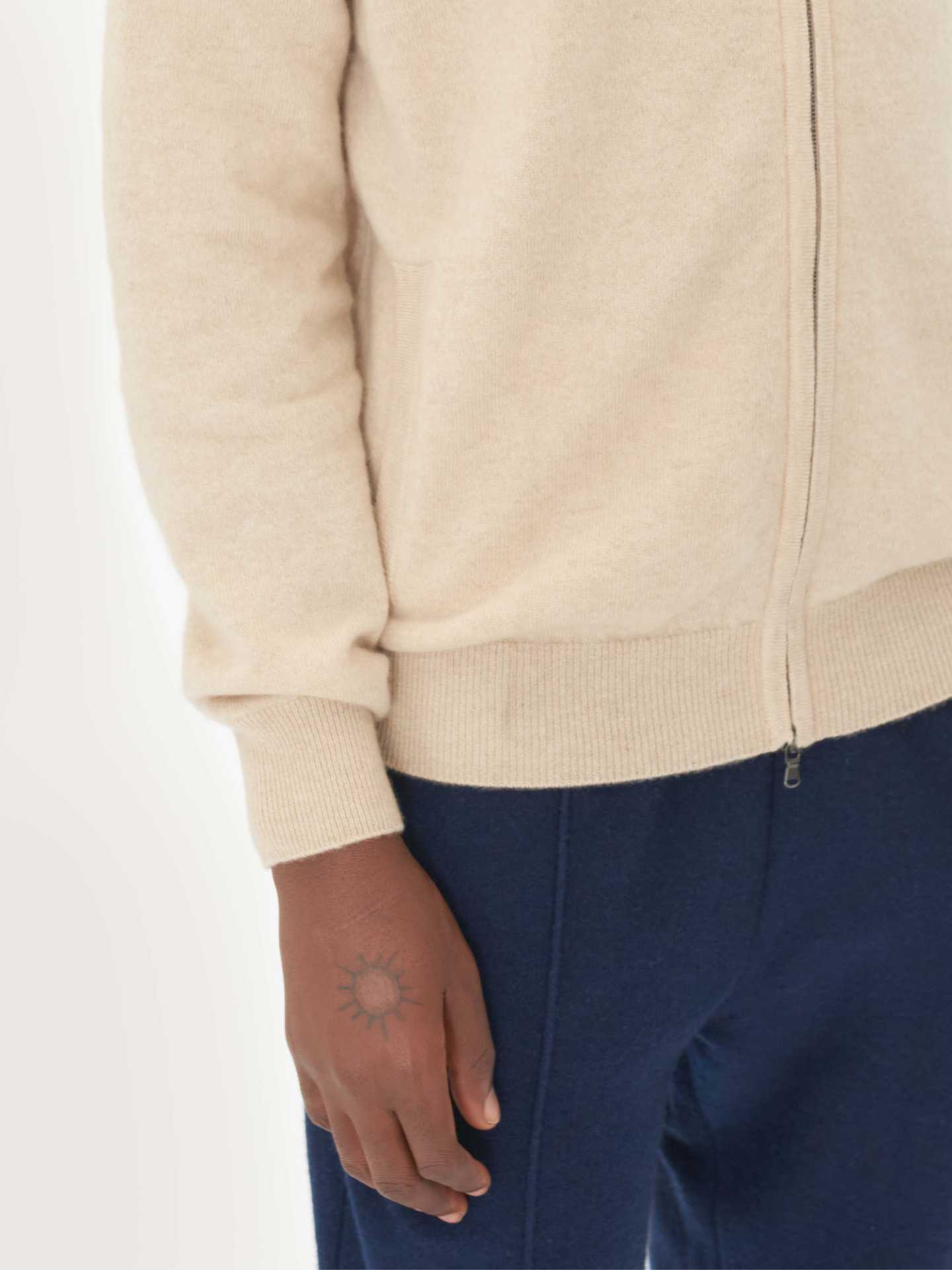 Cardigan à col montant en Cachemire pour hommes Taupe - Gobi Cashmere